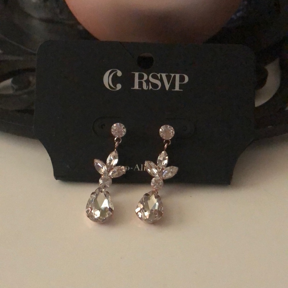 *FWP* Charming Charlie RSVP Rose Gold Earrings